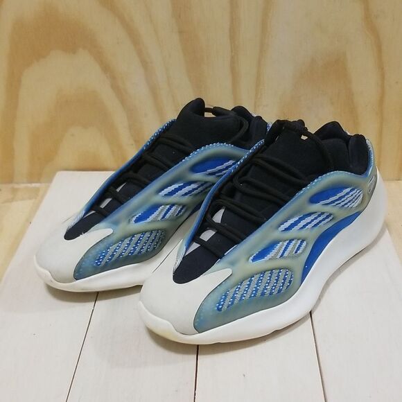 Adidas Yeezy Boost 700 V3 Azareth G54850 Men's Sz 7,Wmn's Sz 9 - Picture 2 of 8